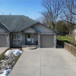 3-bedroom att/row/townhouse for sale in Norfolk — 61 Freeman Crescent (Photo 4)