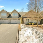 2-bedroom condo townhouse for sale in Northumberland — 61 Orchard Way (Photo 3)