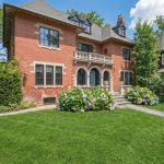 4-bedroom detached home for sale in Toronto — 62 Maple Avenue (Photo 2)