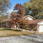 4-bedroom home for sale in Lakeshore — 633 Old Tecumseh Road East (Photo 4)