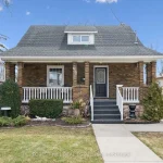 4-bedroom detached home for sale in Waterloo — 635 Lawrence Street (Photo 1)