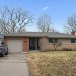 4-bedroom detached home for sale in Waterloo — 635 Lawrence Street (Photo 3)