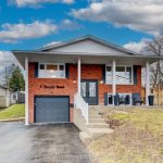 4-bedroom detached home for sale in Waterloo — 635 Lawrence Street (Photo 5)