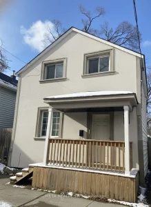 3-bedroom detached home for sale in Peterborough — 636 Union Street