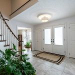 5-bedroom detached home for sale in Simcoe — 63 Idlewood Drive (Photo 2)