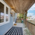 2-bedroom detached home for sale in Niagara — 6408 Monroe Street (Photo 2)