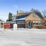 2-bedroom detached home for sale in Waterloo — 652 Weber Street E (Photo 3)