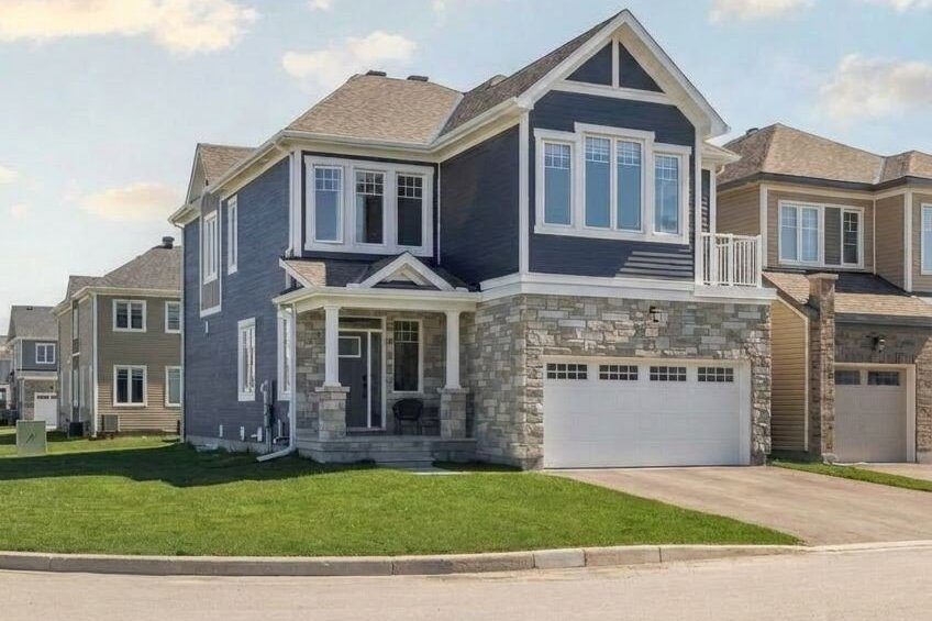 4-bedroom detached home for sale in Ottawa — 660 Terrier Circle S (Photo 1)