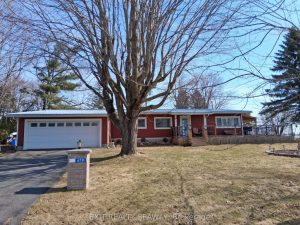 3-bedroom detached home for sale in Stormont — 6731 Gilmore Hill Street