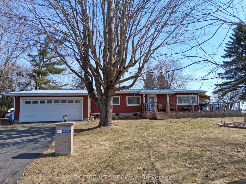 3-bedroom detached home for sale in Stormont — 6731 Gilmore Hill Street (Photo 1)