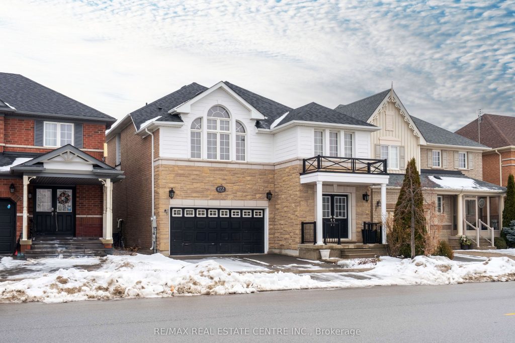 4-bedroom detached home for sale in Halton — 673 Armstrong Boulevard (Photo 1)