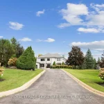4-bedroom detached home for sale in York — 67 Rolling Green Court (Photo 5)