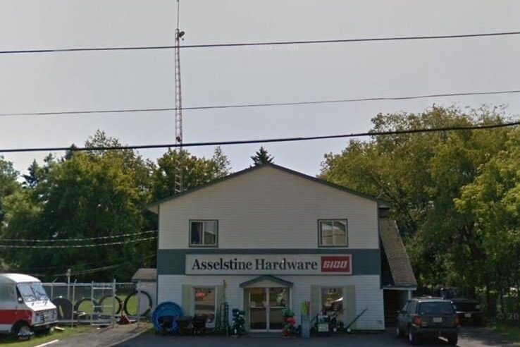 Studio commercial retail home for rent in Frontenac — 6826 Hwy 38 N/a N (Photo 1)