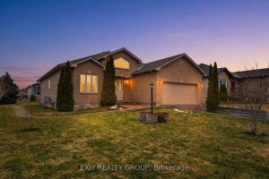 2-bedroom detached home for sale in Prince Edward County — 68 Maplehurst Crescent