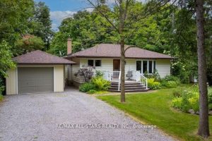 2-bedroom detached home for sale in Kawartha Lakes — 690 Post Road
