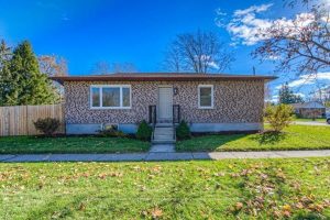 3-bedroom detached home for sale in Perth — 6998 St. Patrick Street
