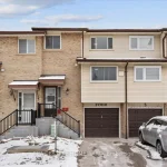 3-bedroom att/row/townhouse for sale in Toronto — 6 Archibald Mews (Photo 4)