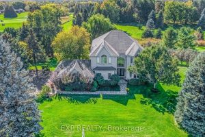 4-bedroom detached home for sale in Peel — 6 Golfway Court