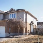 3-bedroom condo townhouse for sale in Waterloo — 6 Lomond Lane (Photo 5)