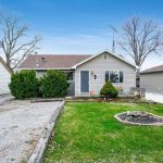 2-bedroom home for sale in Chatham-kent — 6 Standaert Road (Photo 2)
