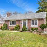 2-bedroom home for sale in Chatham-kent — 6 Standaert Road (Photo 4)