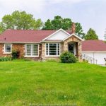 3-bedroom home for sale in Leamington — 6 Summerville Avenue (Photo 5)
