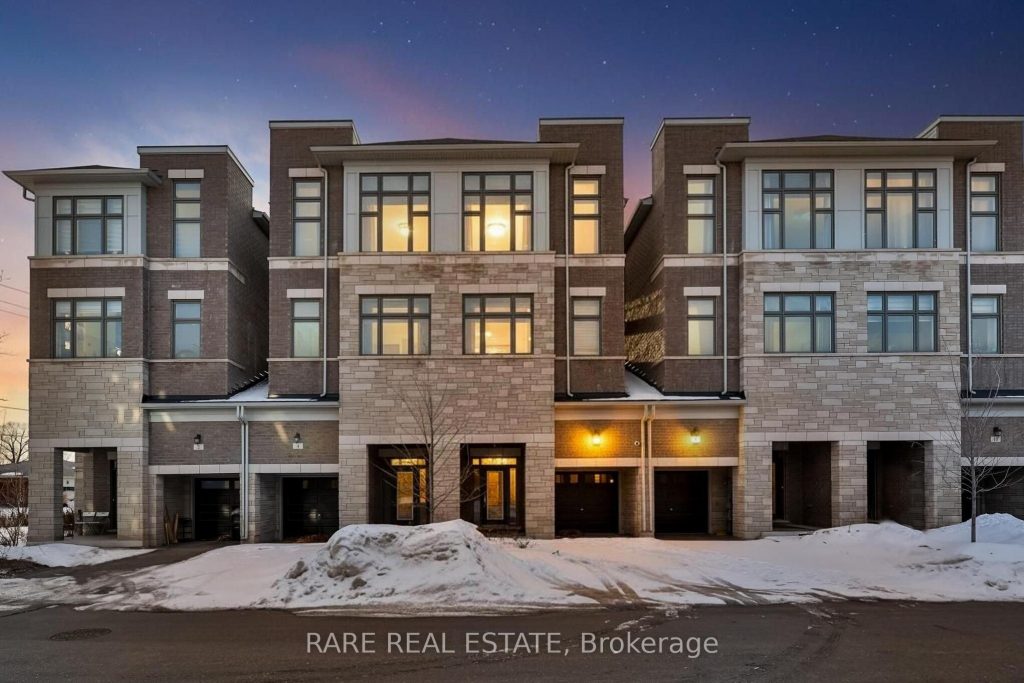 3-bedroom att/row/townhouse for sale in Toronto — 6 Tarmola Park Court (Photo 1)