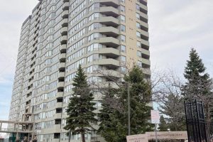 2-bedroom common element condo for sale in Mississauga — 700 Constellation Drive
