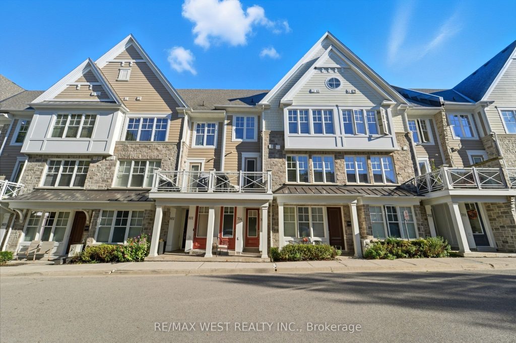 2-bedroom condo townhouse for sale in Peel — 703 - 1011 Deta Road (Photo 1)