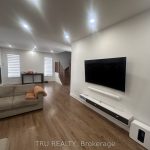 4-bedroom detached home for rent in Ottawa — 711 Cope Drive (Photo 2)