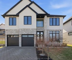 5-bedroom detached home for sale in Middlesex — 7129 Silver Creek Circle