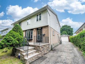 4-bedroom semi-detached home for sale in Peel — 7232 Redfox Road
