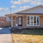 3-bedroom semi-detached home for sale in Hamilton — 729 West 5th Street (Photo 1)
