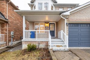 3-bedroom att/row/townhouse for rent in Markham — 72 Park Place Drive