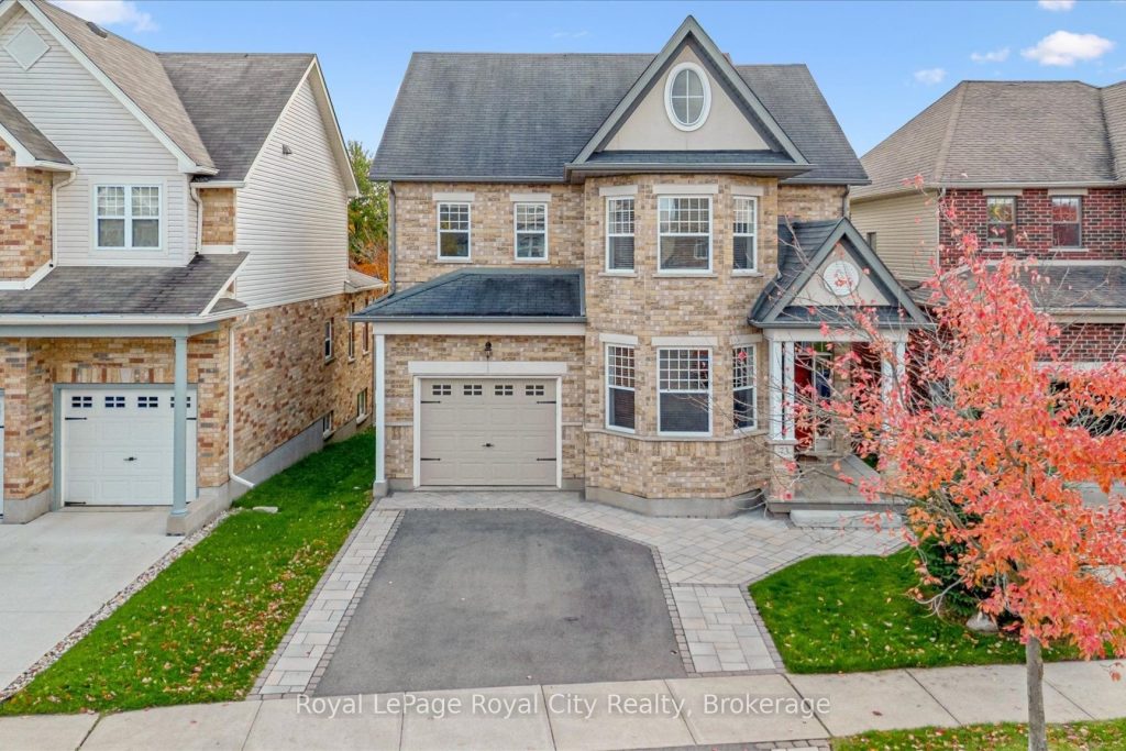 3-bedroom detached home for sale in Wellington — 73 Amsterdam Crescent (Photo 1)