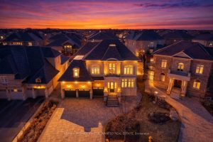 4-bedroom detached home for sale in York — 75 Virtue Crescent