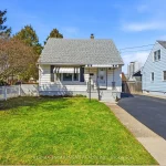 3-bedroom detached home for sale in Hamilton — 776 Britannia Avenue (Photo 5)
