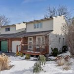 3-bedroom semi-detached home for sale in Ottawa — 7880 Decarie Drive (Photo 2)