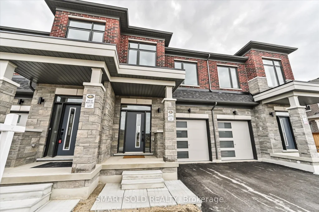 3-bedroom att/row/townhouse for rent in Richmond Hill — 78 Tipp Drive (Photo 1)