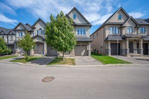 3-bedroom att/row/townhouse for sale in Hamilton — 79 Sonoma Valley Crescent