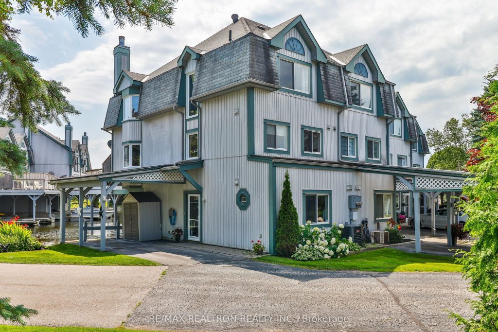 3-bedroom condo townhouse for sale in Simcoe — 7 - 24 Laguna Parkway (Photo 1)