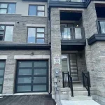 3-bedroom condo townhouse for rent in Newmarket — 7 - 59 Charles Street (Photo 4)