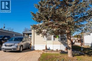 3-bedroom home for sale in Lambton Shores — 7 - 9385 Ipperwash Road