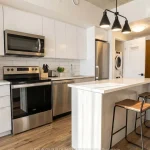 1-bedroom condo apartment for sale in Brantford — 801 - 7 Erie Avenue (Photo 2)