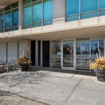 1-bedroom condo apartment for sale in Toronto — 803 - 650 Queens Quay N/a W (Photo 2)