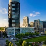 2-bedroom condo apartment for sale in Toronto — 805 - 61 St Clair Avenue W (Photo 5)