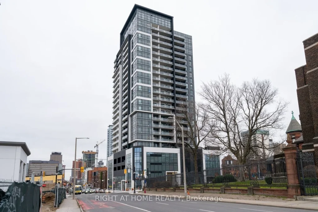 2-bedroom condo apartment for sale in Hamilton — 807 - 15 Queen Street S (Photo 1)