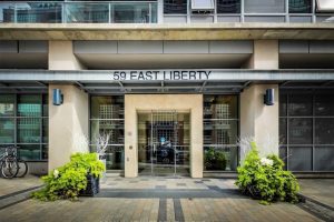 2-bedroom condo apartment for rent in Toronto — 809 - 59 East Liberty Street