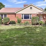 3-bedroom home for rent in Windsor — 809 Gladstone (Photo 5)
