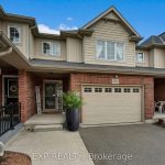 3-bedroom semi-detached home for sale in Niagara — 8102 Lamont Avenue (Photo 3)